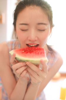 美女做受视频